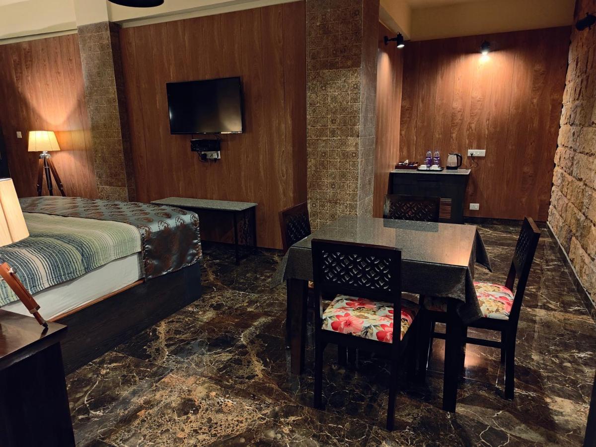 Hotel Acropolis Shillong Exterior foto