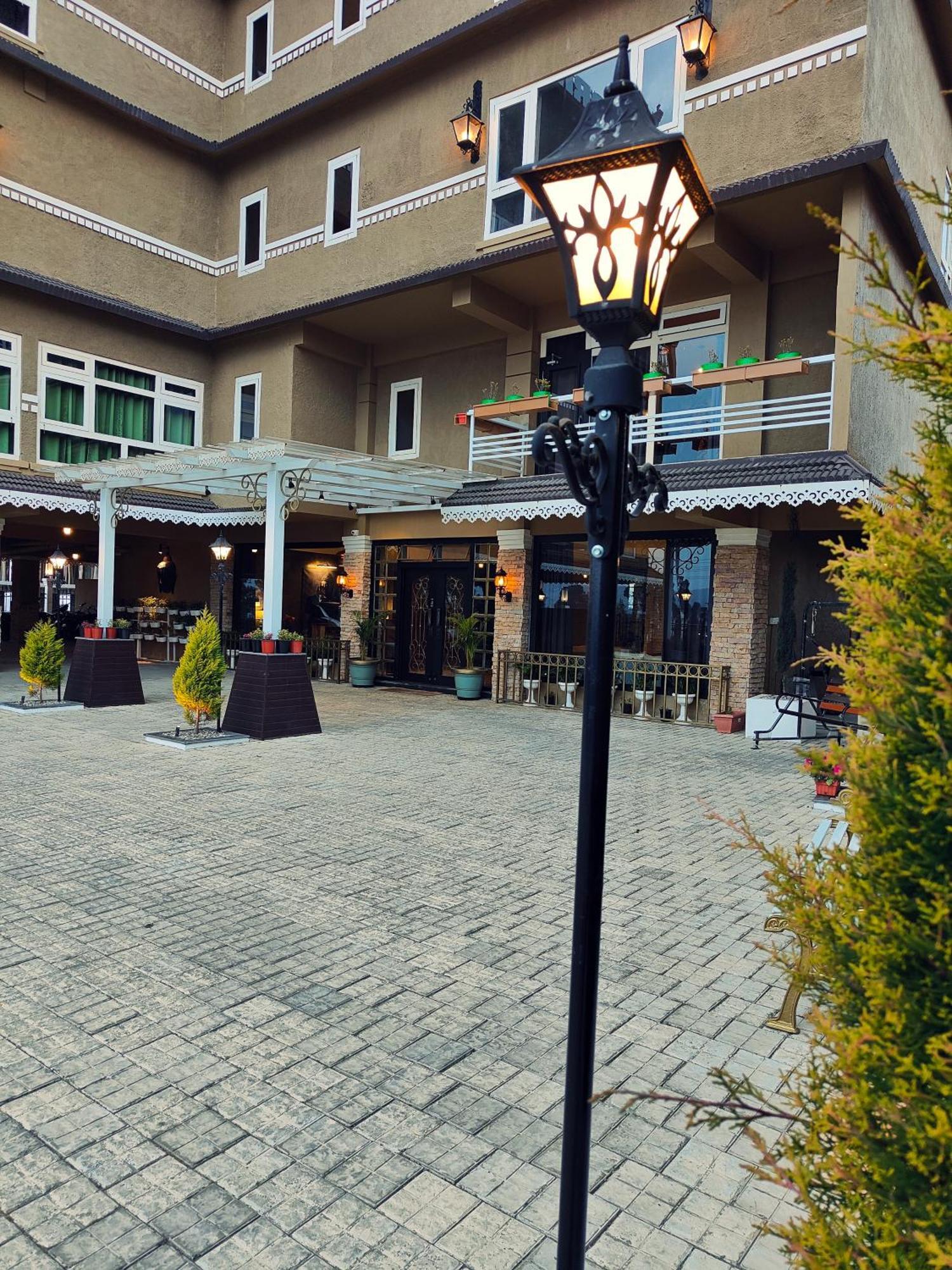 Hotel Acropolis Shillong Exterior foto